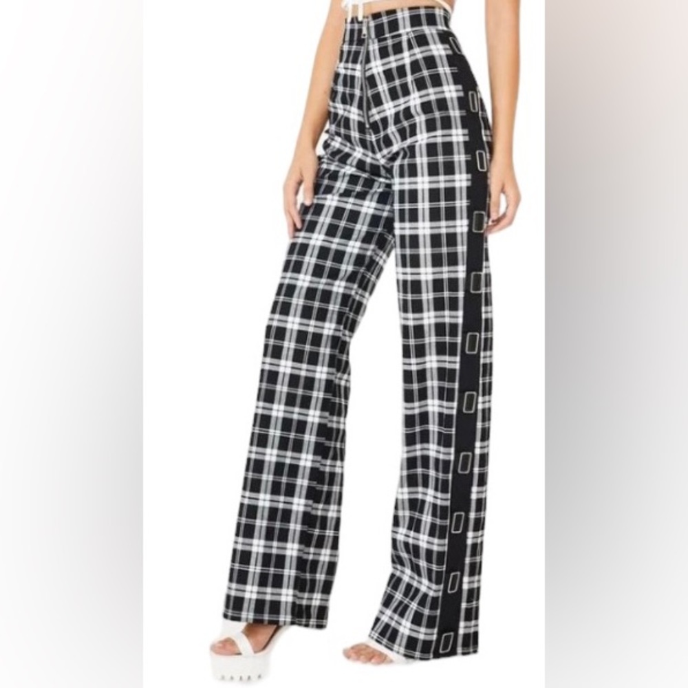 I Am‎ Gia Heist Pants with lots of Buckles, Size Medium